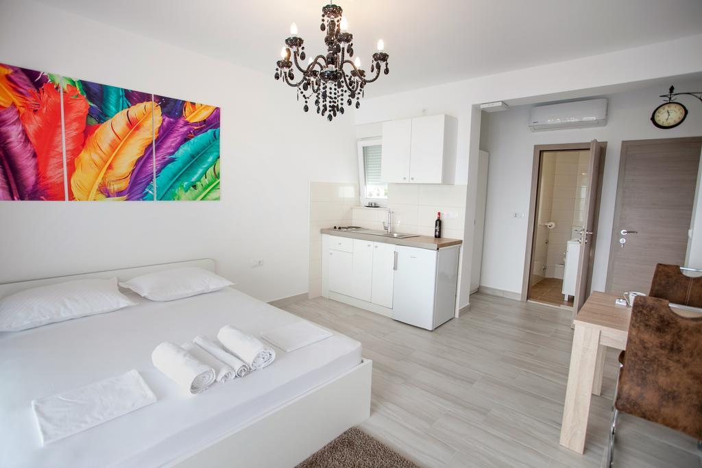 Adriatic Apartment Дуче Экстерьер фото